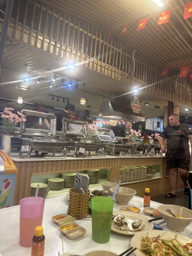 I Like Buffet - Nha Trang - không gian 5