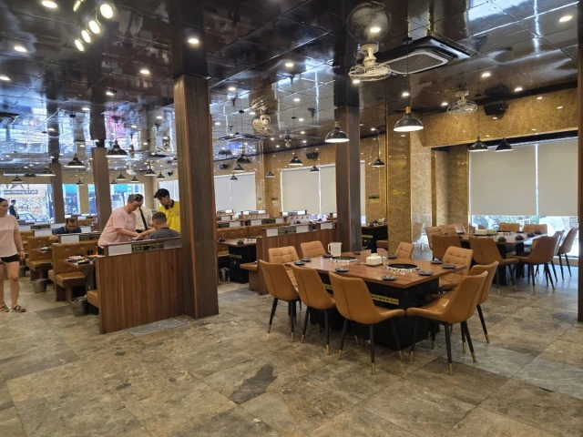 Buffet Hải Sản Mr Mộc - Nha Trang - không gian 1