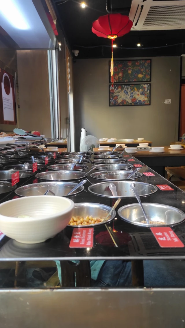 Gang Yu Hotpot - Đường Yên Bái