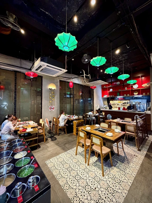 Gang Yu Hotpot - Đường Yên Bái - không gian 6