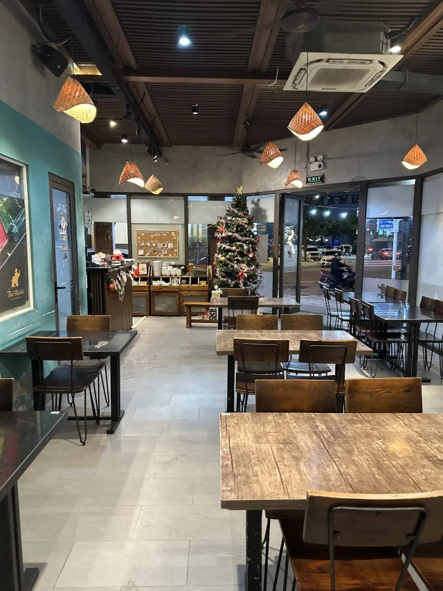 Thai Market - Bình Minh 5 - không gian 1