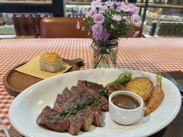 Butcher Steak & BBQ - Lê Quang Đạo