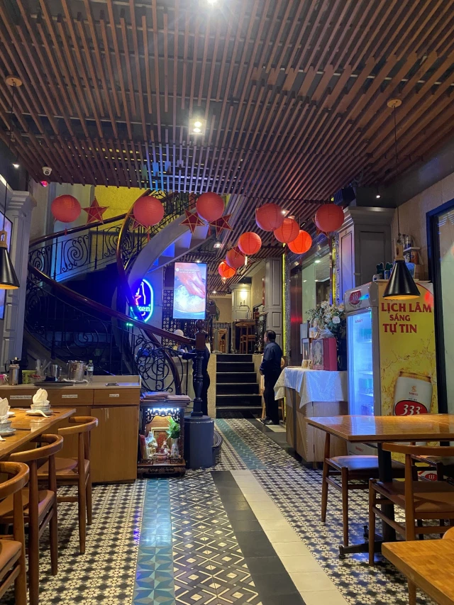 Hoàng Yến Cuisine - Hai Bà Trưng - không gian 4