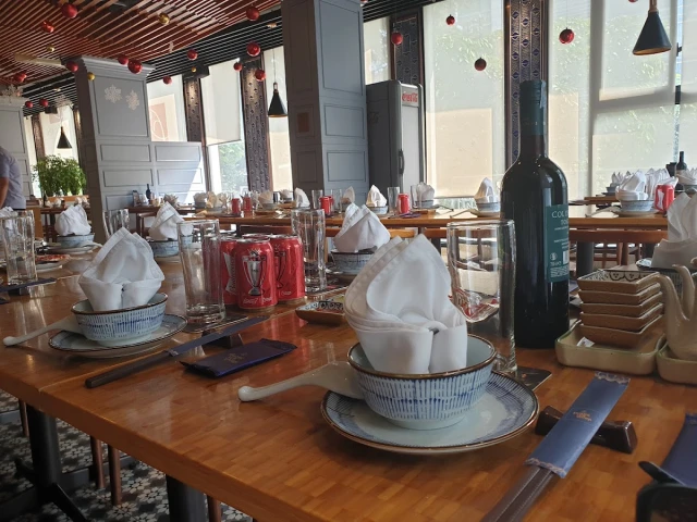 Hoàng Yến Cuisine - Hai Bà Trưng - không gian 5