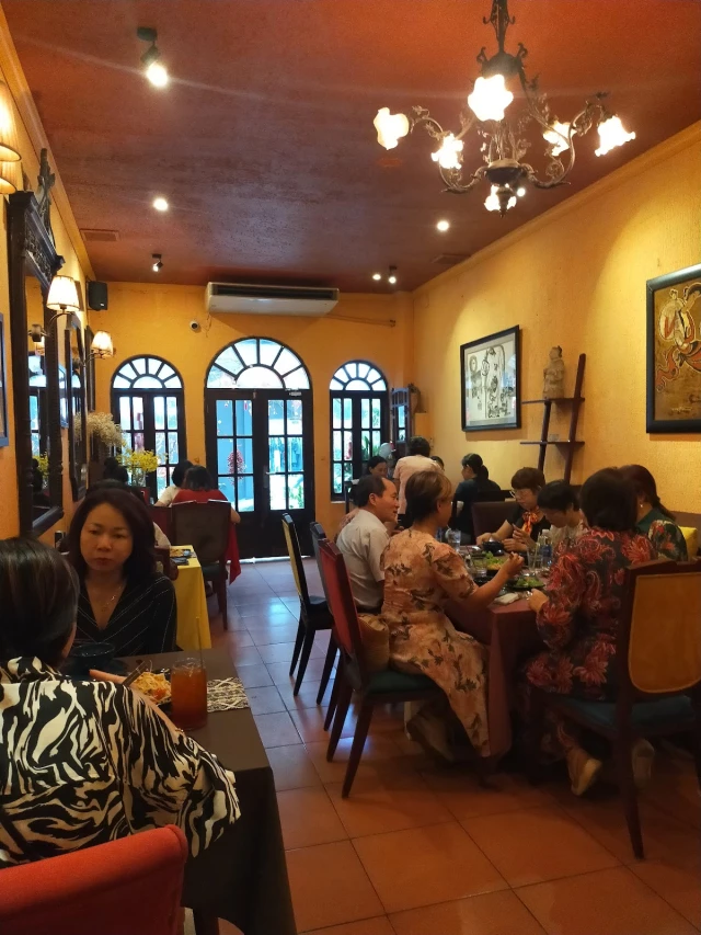 Lạc Thái 1 - Mạc Thị Bưởi - không gian 5