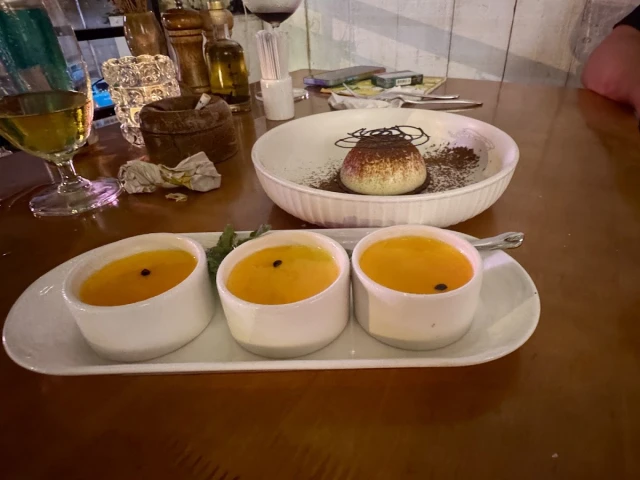 NOSSA Italian steakhouse - Phạm Hồng Thái