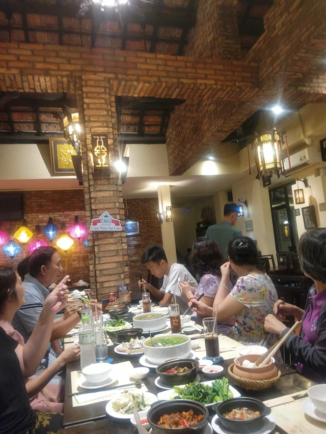 Nhà hàng Cơm Niêu Sài Gòn - Hồ Xuân Hương