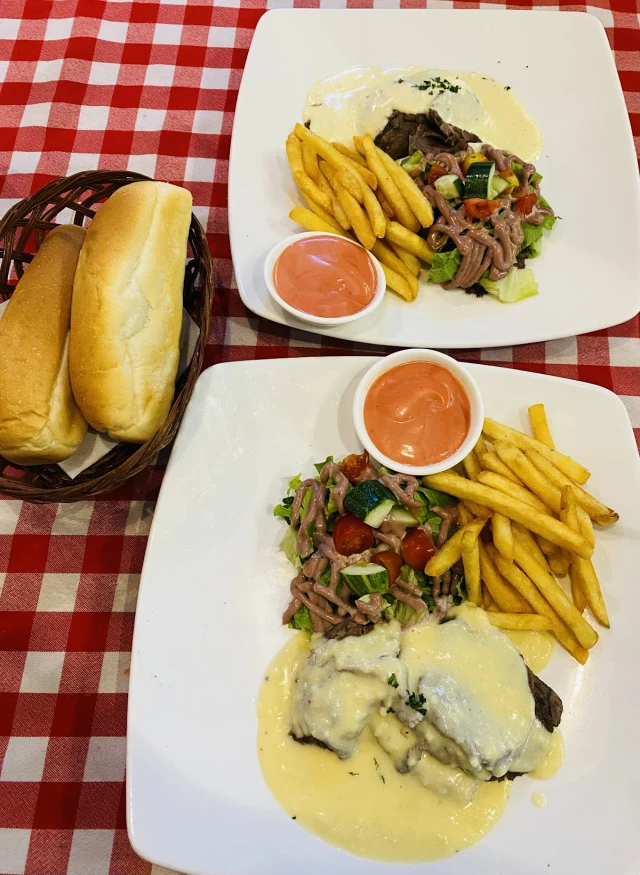 Bonjour Resto' - Nguyễn Trãi