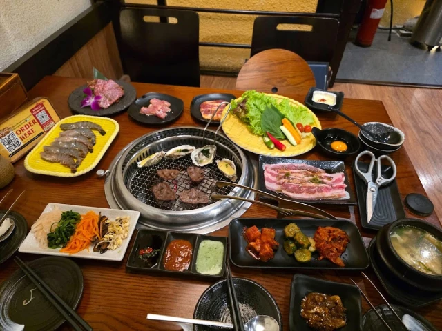 Anrakutei Premium - Nguyễn Trãi
