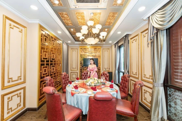 Phố 79 - Phạm Ngọc Thạch - không gian 1