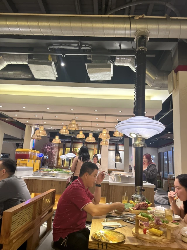 Galbi House – Phan Xích Long - không gian 4