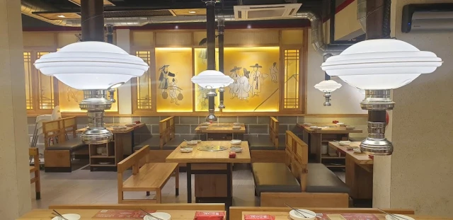 Galbi House – Phan Xích Long - không gian 5