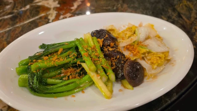 Nam Phương Lầu - Nguyễn Thị Diệu