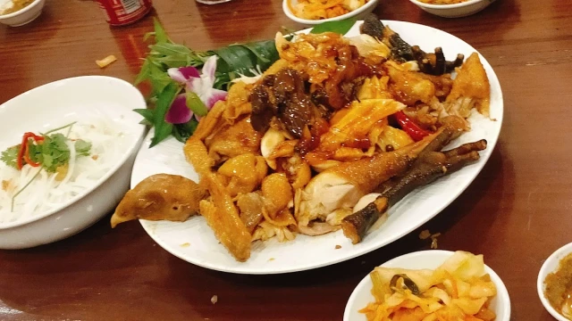 Ẩm Thực Nhà Tôi - Vành Đai Trong