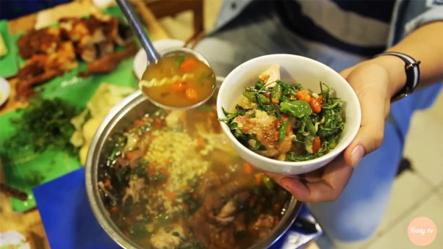 Lẩu Gà Ớt Hiểm 109 - Nguyễn Thiện Thuật