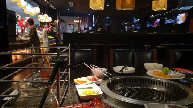 King BBQ Buffet – SC Vivo City
