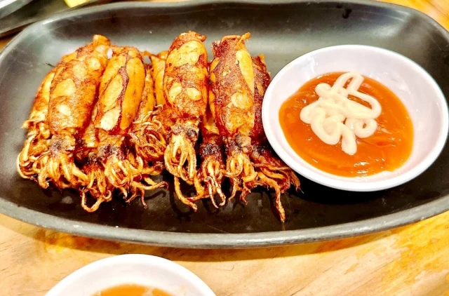 Quán Bánh Canh Ghẹ Muối Ớt Xanh - Nguyễn Tri Phương