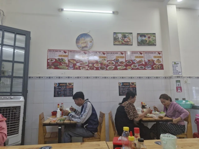 Quán Chay The Rice - Tân Thới Nhất - không gian 5