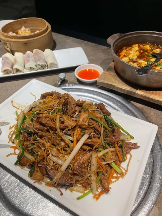 Tân Hải Vân – Phan Văn Trị