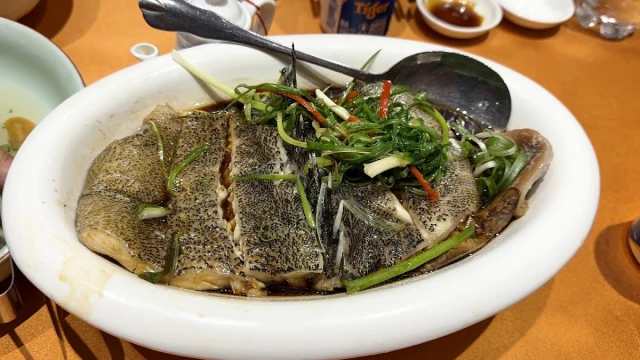 Tân Hải Vân – Phan Văn Trị