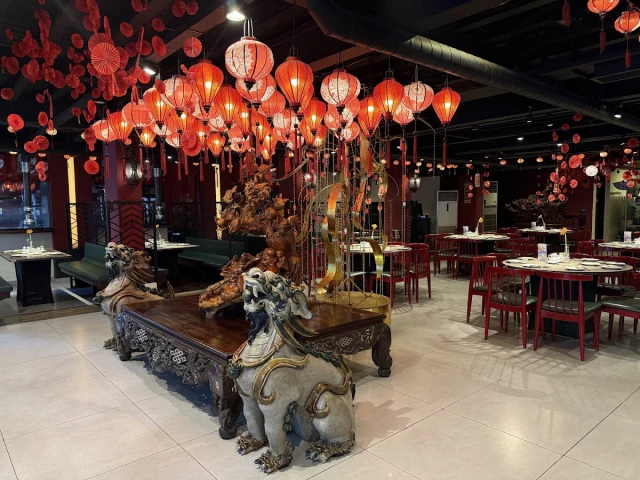 Tân Hải Vân – Phan Văn Trị - không gian 2