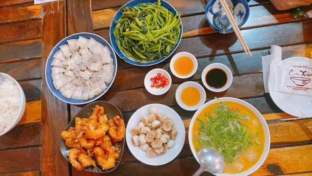 Cơm Xưa – Trần Cao Vân