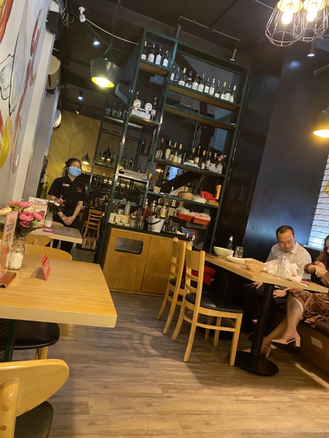 Lobster Bay - Nhà Hàng Hải Sản Kiểu Mỹ - Kỳ Đồng - không gian 2