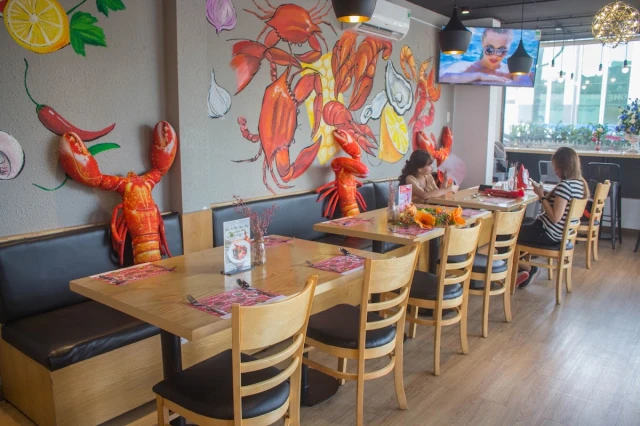 Lobster Bay - Nhà Hàng Hải Sản Kiểu Mỹ - Kỳ Đồng - không gian 1