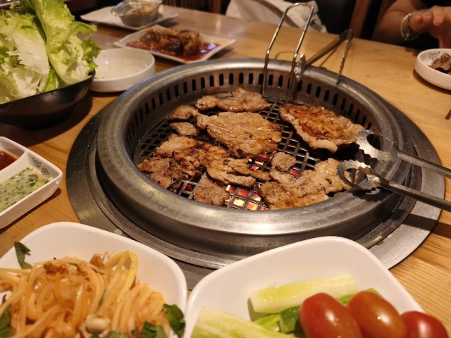King BBQ - Vincom Lê Thánh Tôn