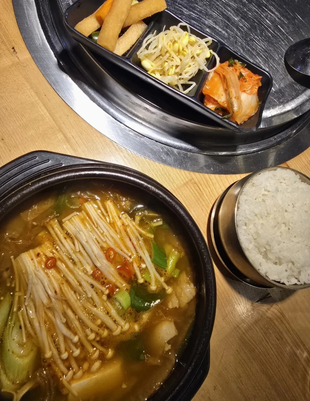 King BBQ - Vincom Lê Thánh Tôn