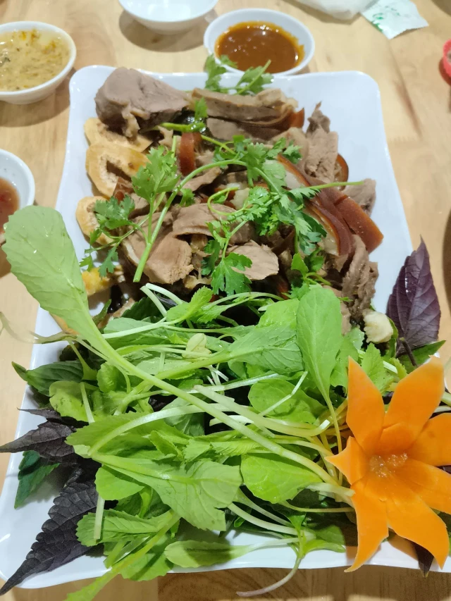 Lẩu Dê 404 - Dương Đức Hiền
