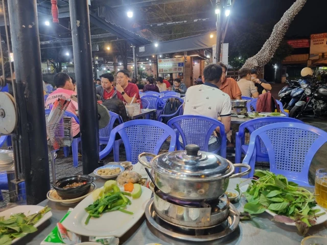 Lẩu Dê 404 – Trung Sơn