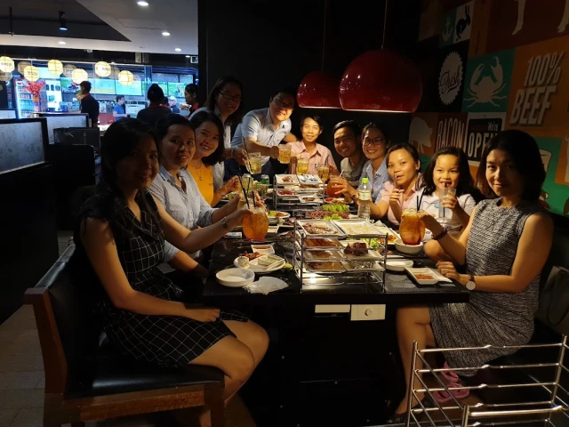 King BBQ Buffet – Vincom Thủ Đức - không gian 2