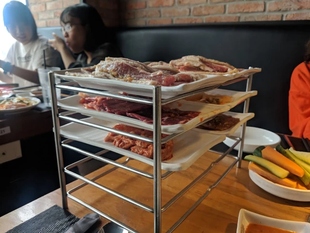 King BBQ Buffet – Vincom Thủ Đức - không gian 5