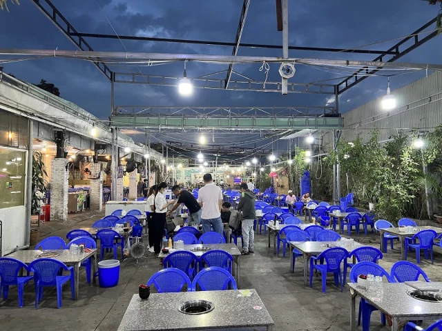 Bò Tơ Tây Ninh Năm Sánh – Phạm Hùng - không gian 5