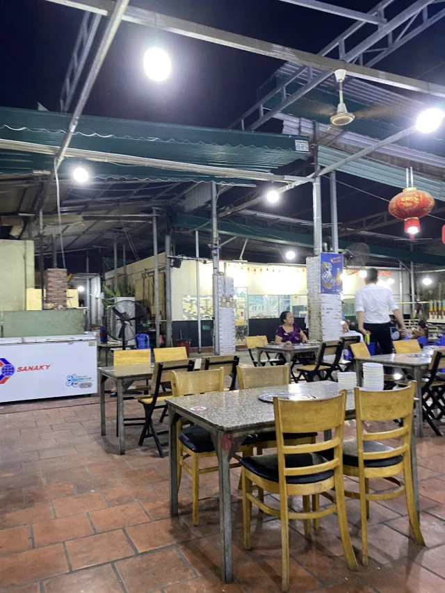 Bò Tơ Tây Ninh Năm Sánh – Phạm Hùng - không gian 6