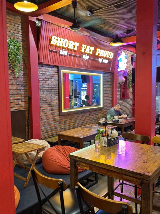 Big Pig BBQ & Beer - Trường Sơn - không gian 3