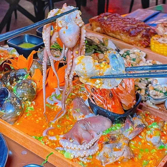 Quán Tới Bến - Bến Vân Đồn