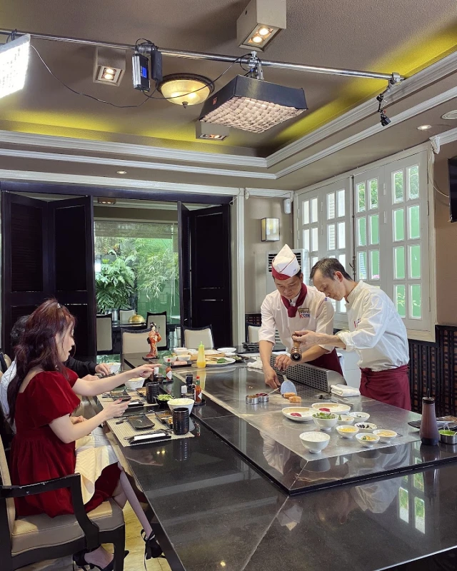 Kobe Teppanyaki - Lý Tự Trọng - không gian 1