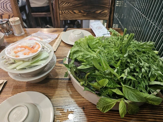 Hoàng Ty - Mạc Đĩnh Chi