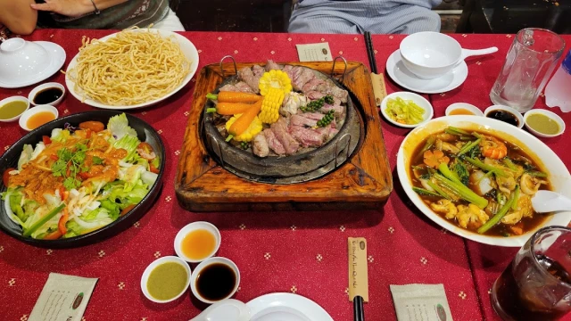 Ẩm Thực Quê Nhà - Nguyễn Thái Bình