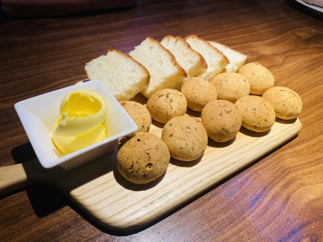 Basta Hiro - Pizza & Pasta - Vincom Mega Mall Thảo Điền