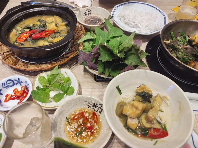 Chảo Cá - Crescent Mall