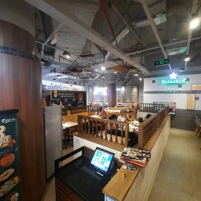 Chảo Cá - Crescent Mall - không gian 5