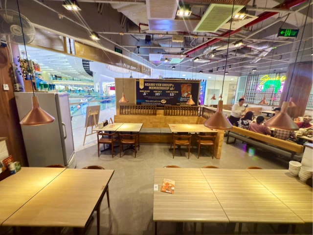 Chảo Cá - Crescent Mall - không gian 6