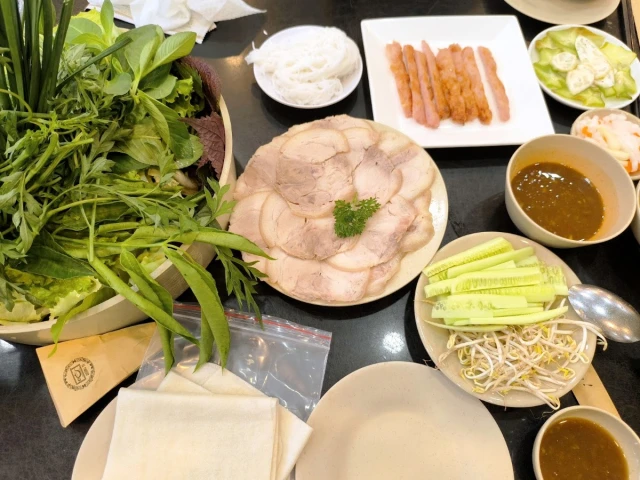 Hoàng Ty - Trương Quốc Dung