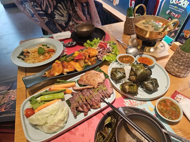 Chang - Phan Xích Long
