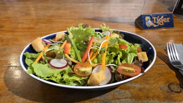 Downtown Steakhouse - Nguyễn Huệ