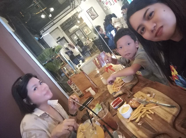 Downtown Steakhouse - Nguyễn Huệ - không gian 6