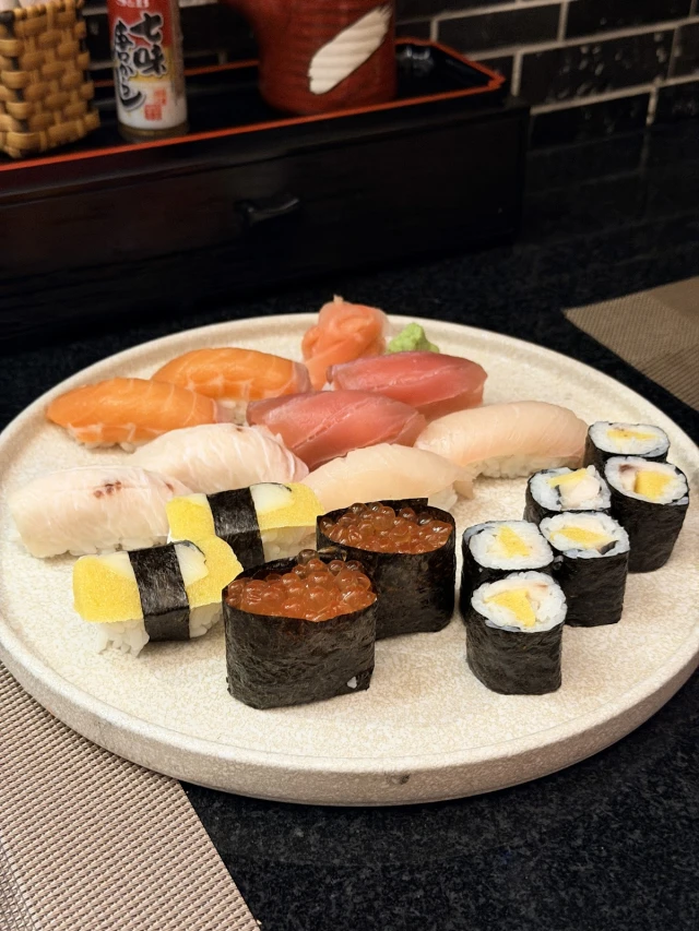 Miya Sushi - Huỳnh Mẫn Đạt